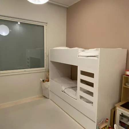 Arctic Riverside Design Apartment *